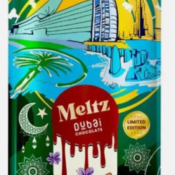 KINDER DUBAI CHOCOLATE